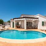 Rouss By Escape Villa