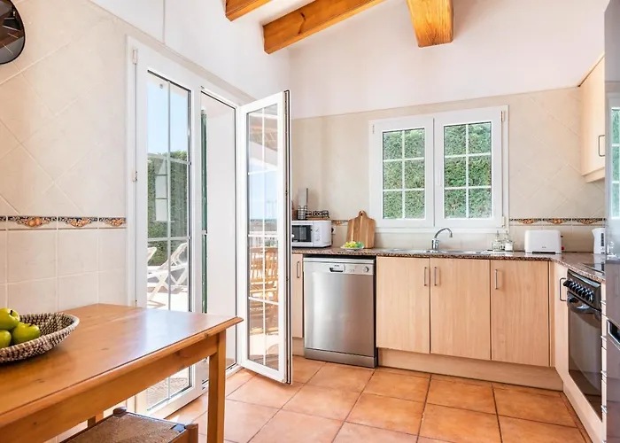 Rouss By Escape Villa *