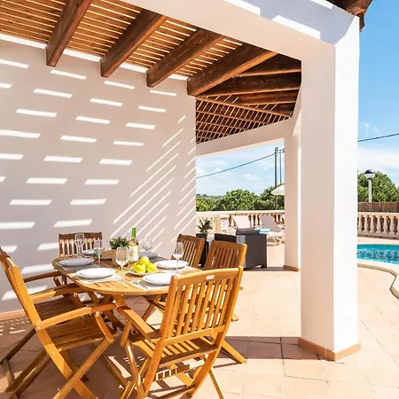 Rouss Cala En Porter (Menorca)